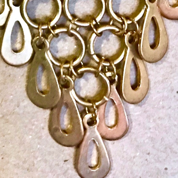 Indeed gold Chainmail Style Dangle Earrings - Picture 5 of 5